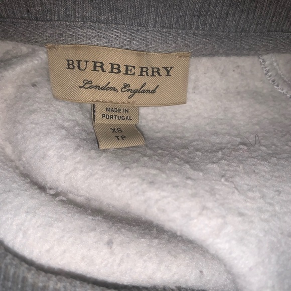 Vintage Grey Burberry Sweatshirt - Picture 5 of 7